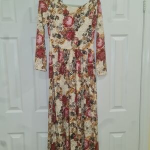 Kaimilan Elegant Floral Long Sleeve Dress